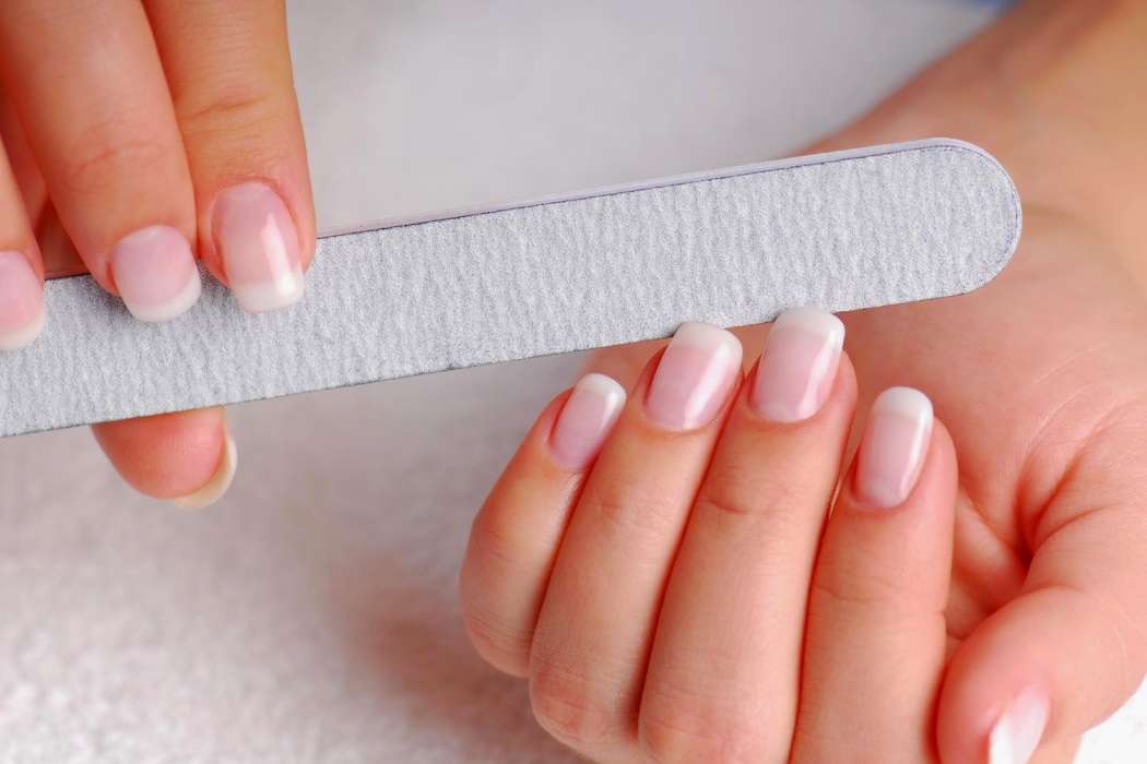 how-to-file-your-nails