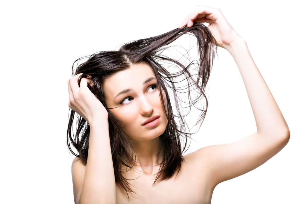 Things-to-Avoid-for-Greasy-Hair