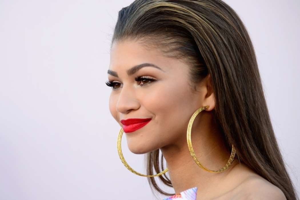 1035x806-20140629-zendaya-1800-1404085240