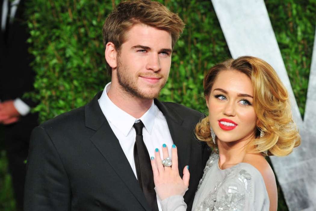 landscape-1453392261-miley-cyrus-liam-hemsworth-timeline-012116