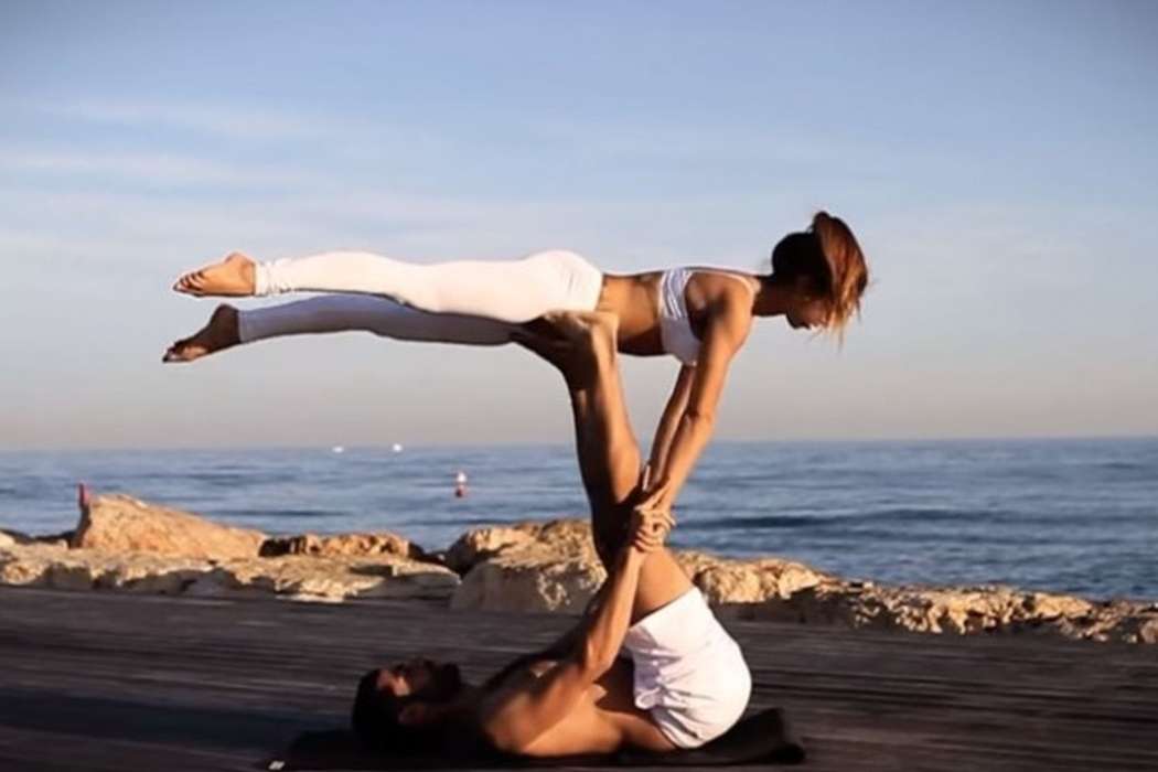 acro joga