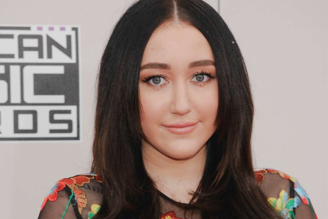 noah cyrus