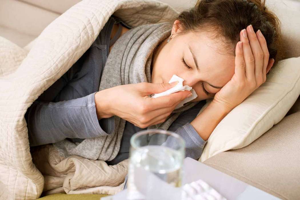 cold-flu-cough-natural-remedies-runny-nose-headache-fever-chills