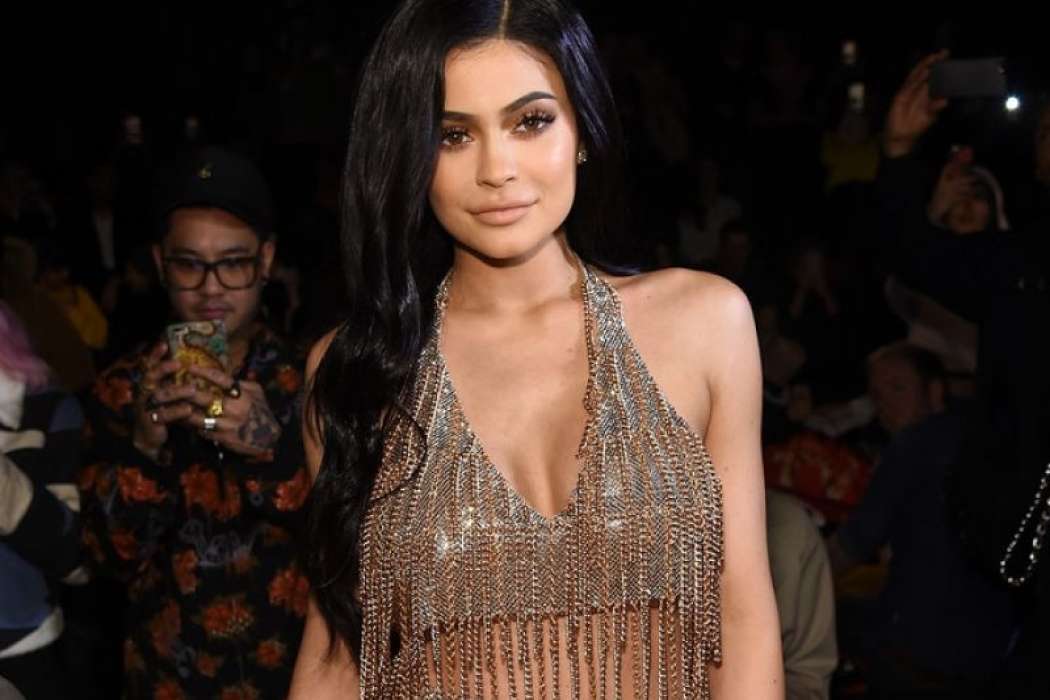 kylie-jenner-at-jeremy-scott-show-during-new-york-fashion-week_1