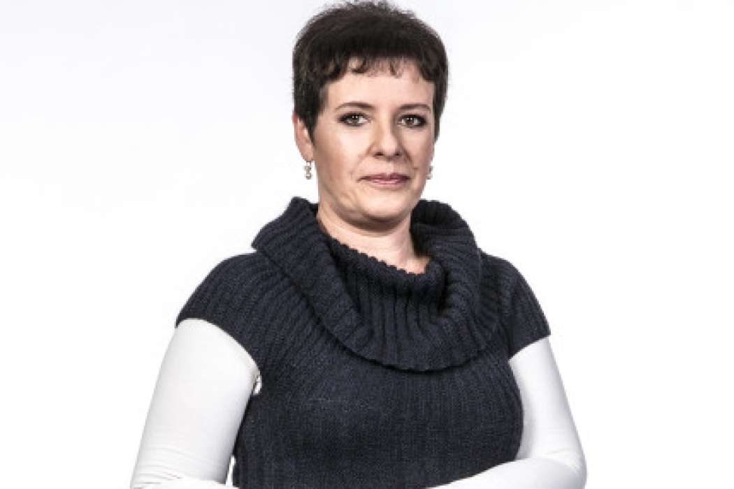 nina njena plahčinski drobne