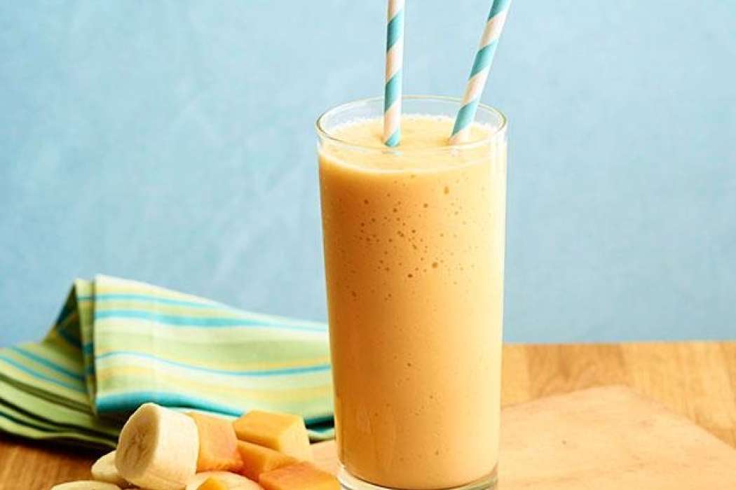 Melon smoothie with banana2