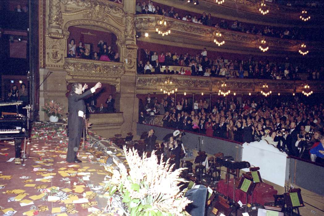 2-6 concert carreras al liceu 1988 © A Bofill