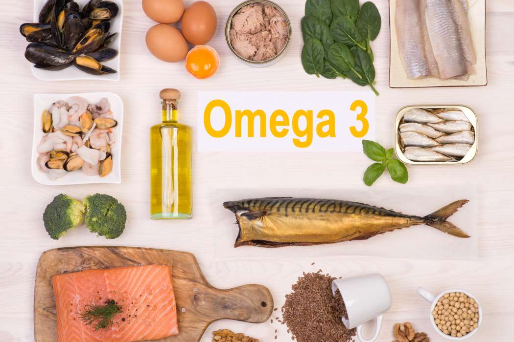 Različna živila, bogata z omega 3 maščobnimi kislinami