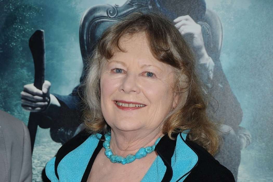 Shirley Knight