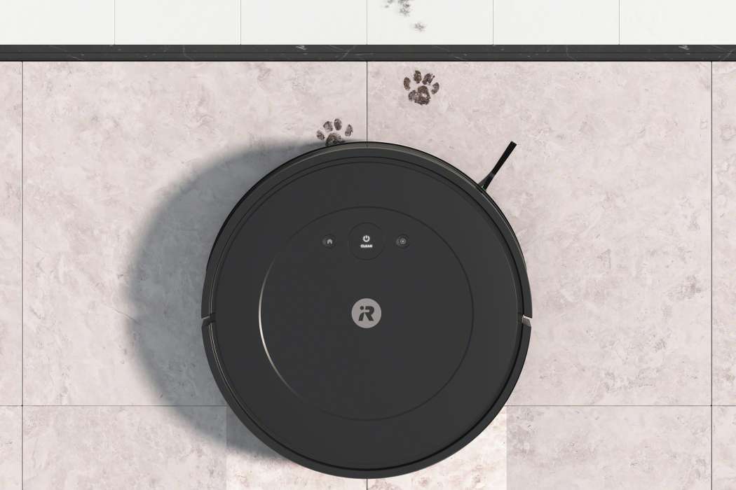 Roomba_Combo_Essential_Black_Photo