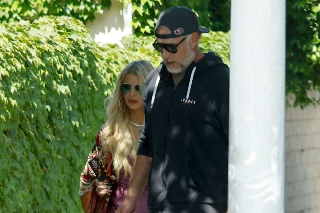 ,Jessica Simpson, Eric Johnson