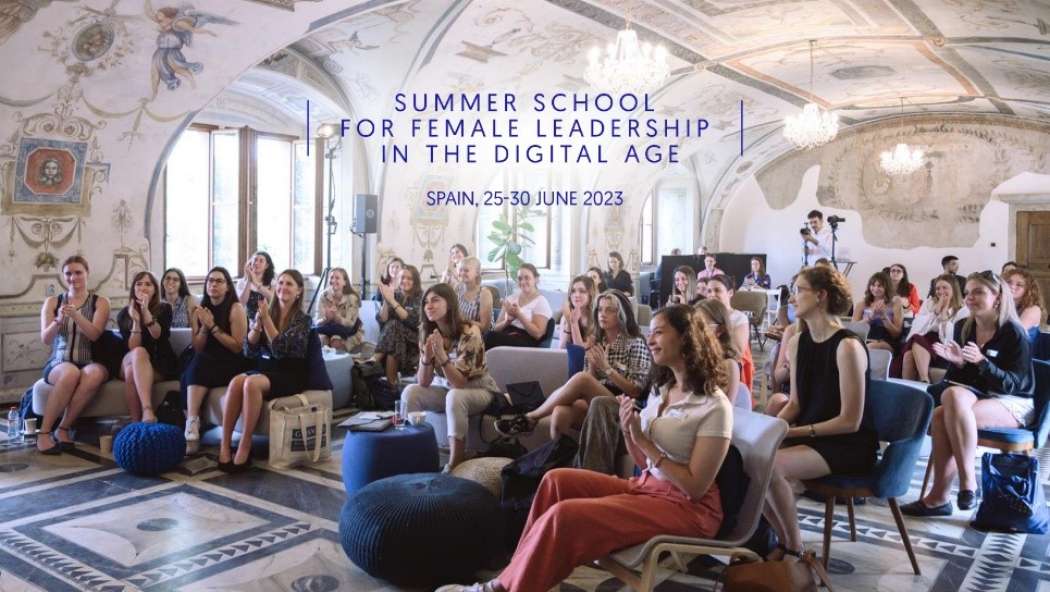 Summer School for Female Leadership in the Digital Age