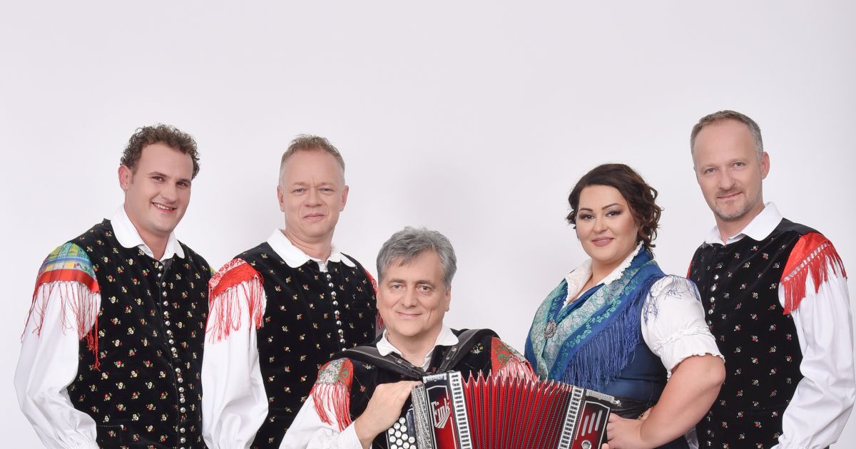 Finki predstavljajo nov valček z besedilom izjemne Fanike Požek ...