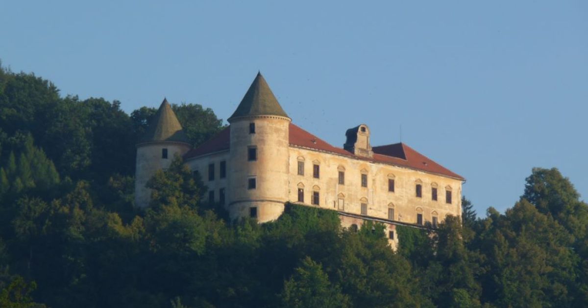 Prenovljeni grad Podčetrtek odpira svoja vrata za izletnike ...