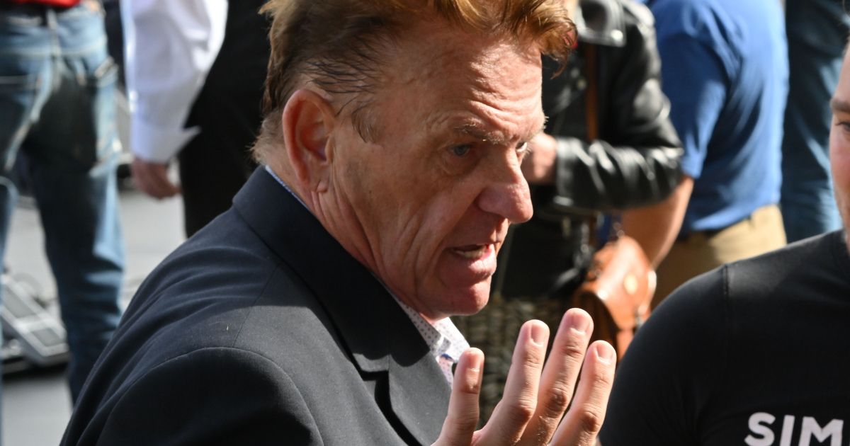 Pavel Rupar trdi, da ga je napadel njegov nekdanji najožji sodelavec v ...