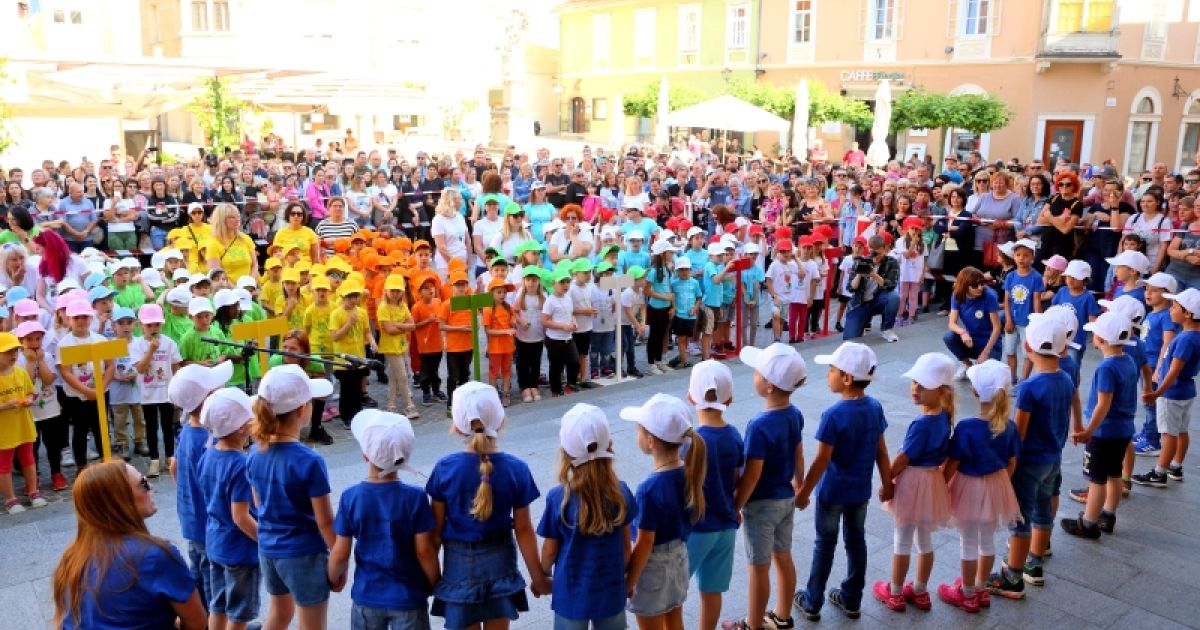 Minimaturanti Od Vrtca Se Poslavlja 196 Otrok Svet24 si minimaturanti-od-vrtca-se-poslavlja-196-otrok-svet24-si