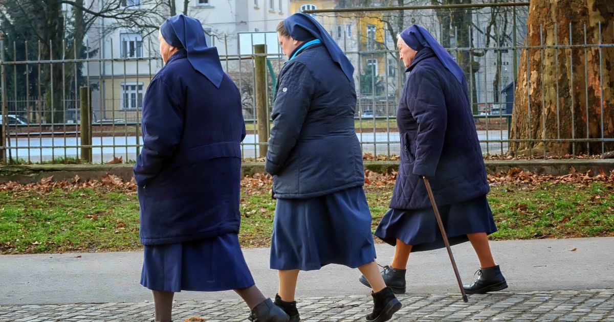 Nune pobegnile iz doma za starejše - Svet24.si