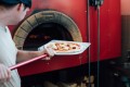 V piceriji trappa pice pečejo v zelo vroči vrtljivi italijanski peči na 430 stopinjah Celzija, pica pa je v njej pripravljena v 1,5 do 2 minutah.