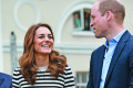 Princ William in Kate nestrpno pričakujeta srečanje s svojim novim nečakom. William pa je bratu Harryju tudi sporočil: »Dobrodošel v klubu neprespanih očetov!«
