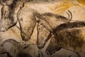 Slika konjev iz jame Chauver v Franciji