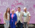 Pevka Ansambla Saša Avsenika Lucija Selak, CM ALEJE Klavdija Miklavžin Javornik, direktor SES Slovenja Toni Pugelj in kitarist v Ansamblu Saša Avsenika Matic Pevel Foto Barbara Reya.jpeg