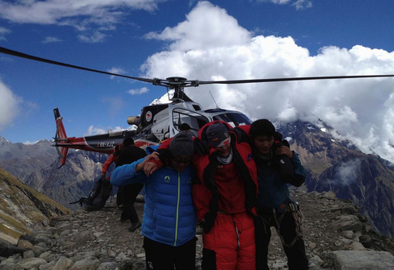 manaslu_alpinisti_resevanje_re_24.09.12.JPG
