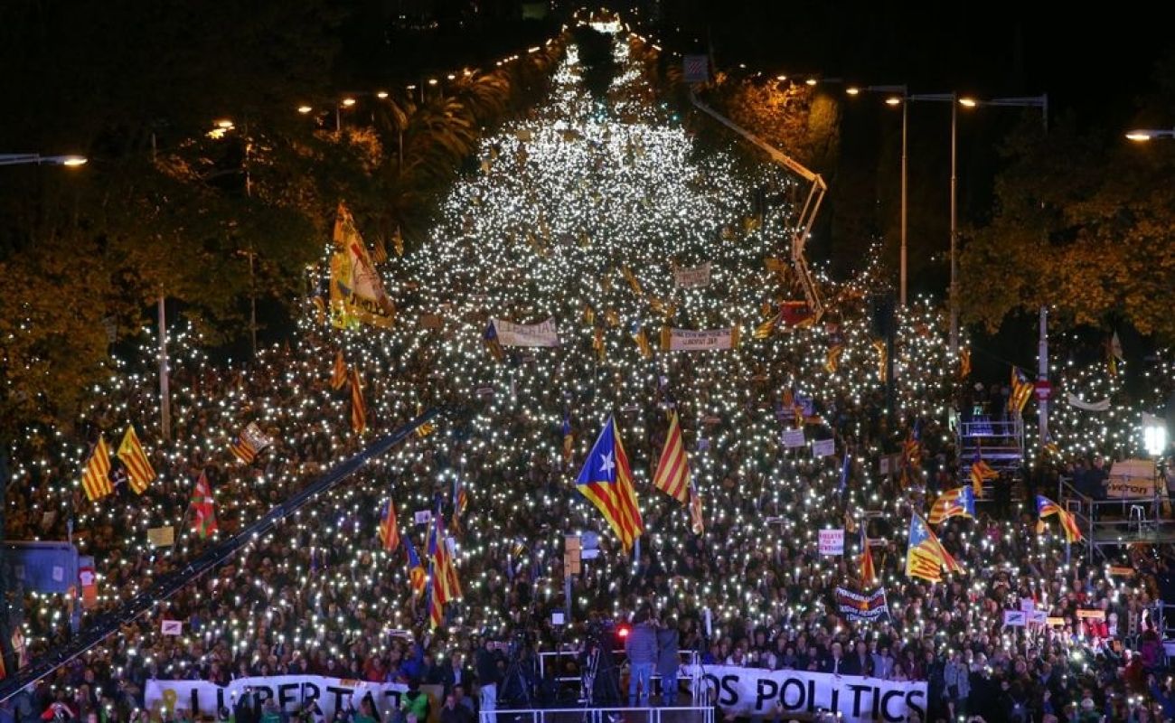 katalonija-protest-barcelona_re.jpg