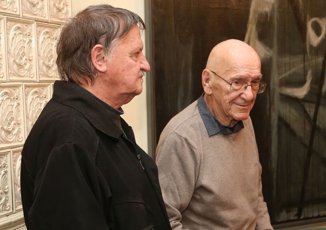 tine hribar roter-pl.jpg