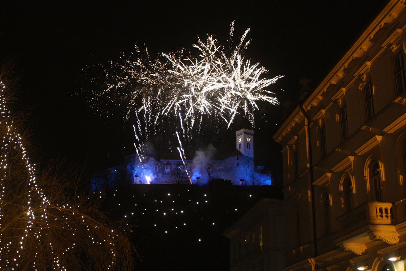 Ognjemet, silvestrovanje Ljubljana 31.12.2017.jpg