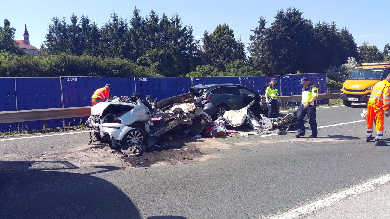nesreca primorska avtocesta razdrto bobo 26.07.2018.jpg