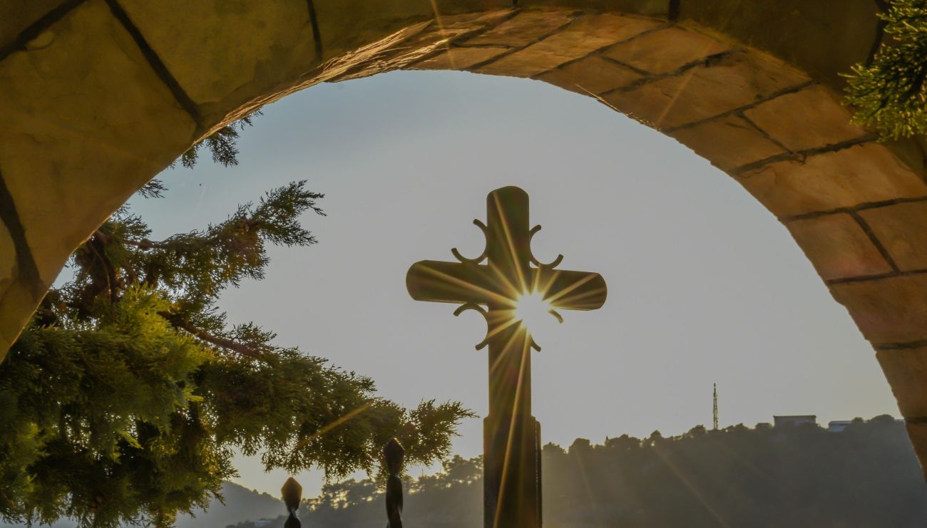 kriz krscanstvo velika noc pf.jpg