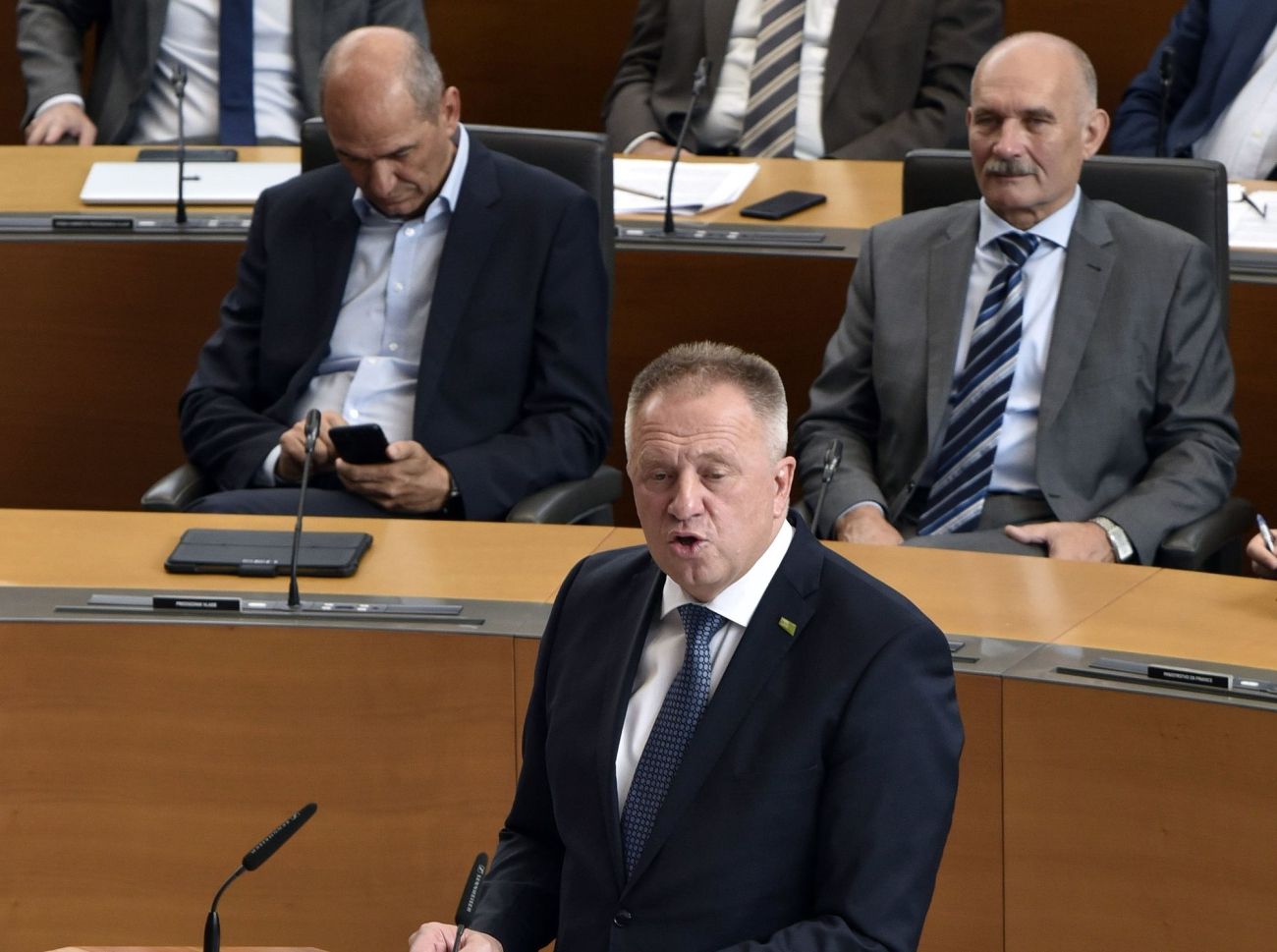 pocivalsek jansa predalic bobo.jpg