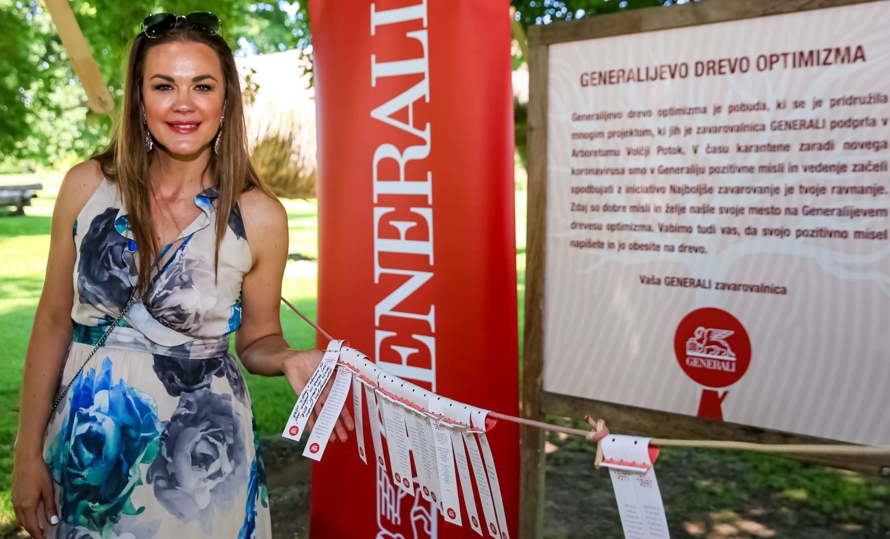 Rebeka Dremelj in Generalijevo drevo optimizma.jpg