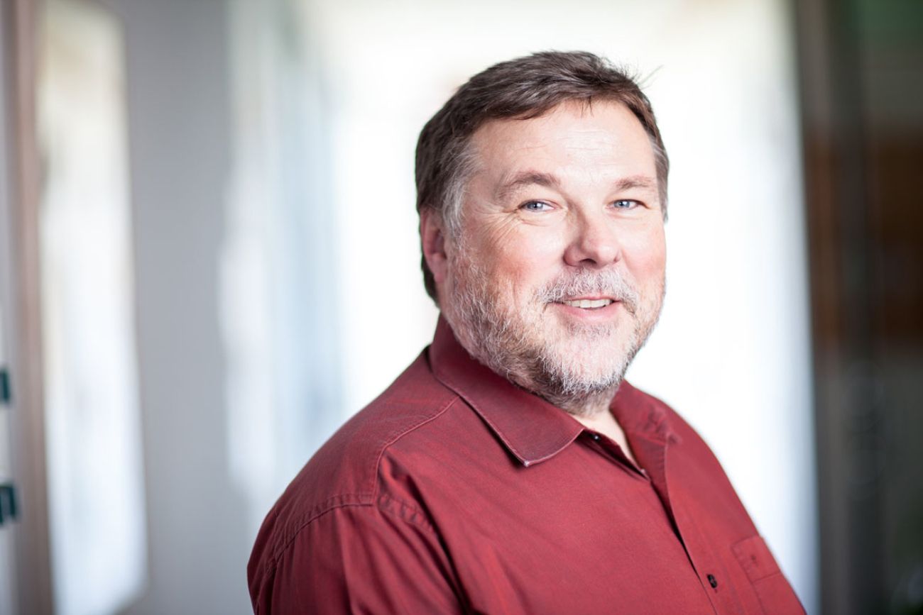 kaj nas caka cizelj.jpg