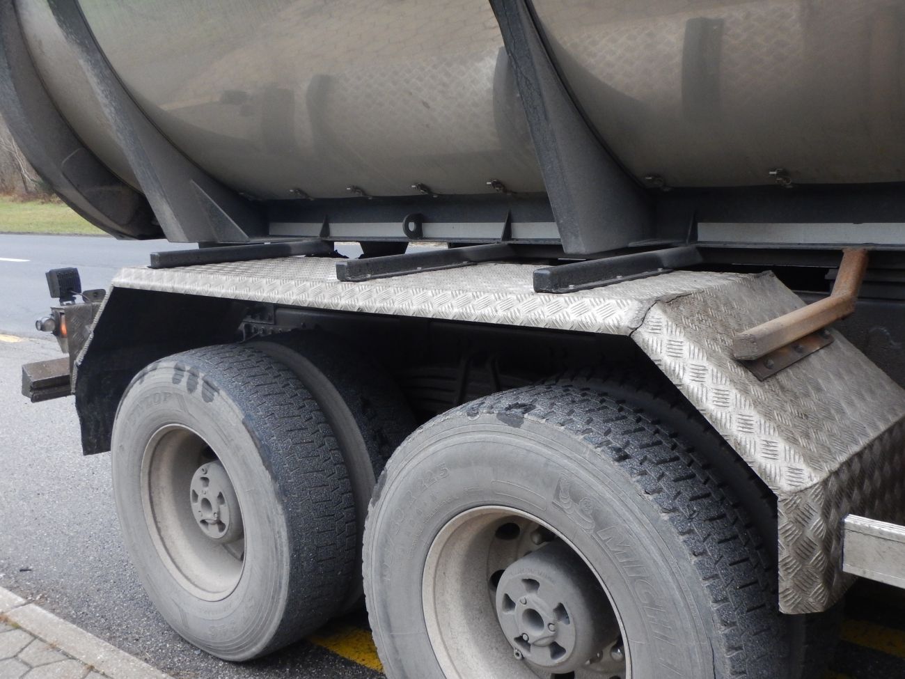 tovornjak, pnevmatika, zimska-oprema