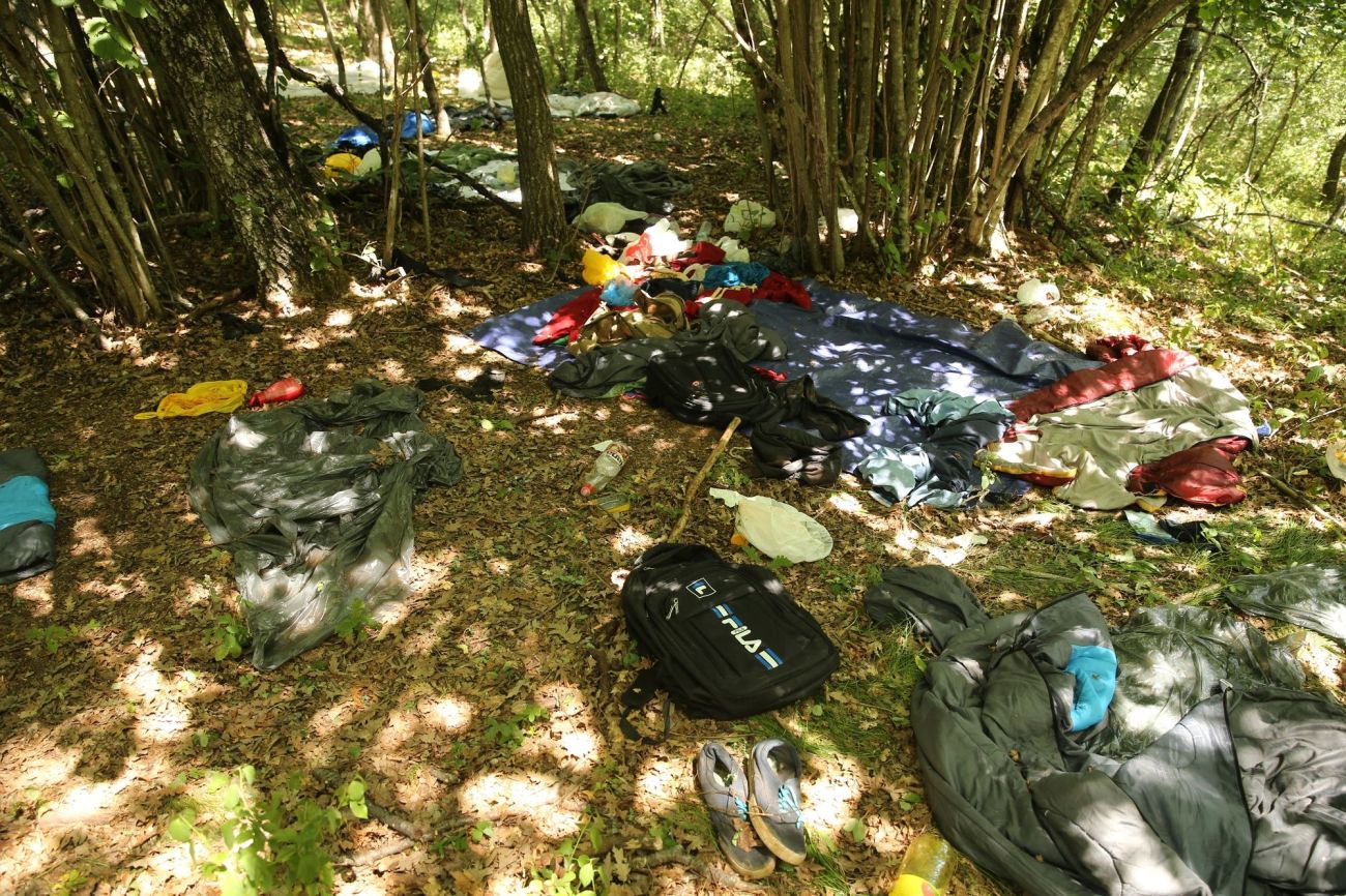 smeti migranti ilirska bistrica.jpg