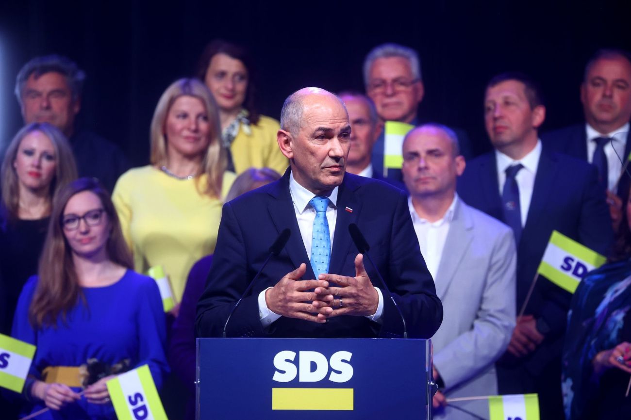 konvencija sds medvode 2022 bobo9.JPG