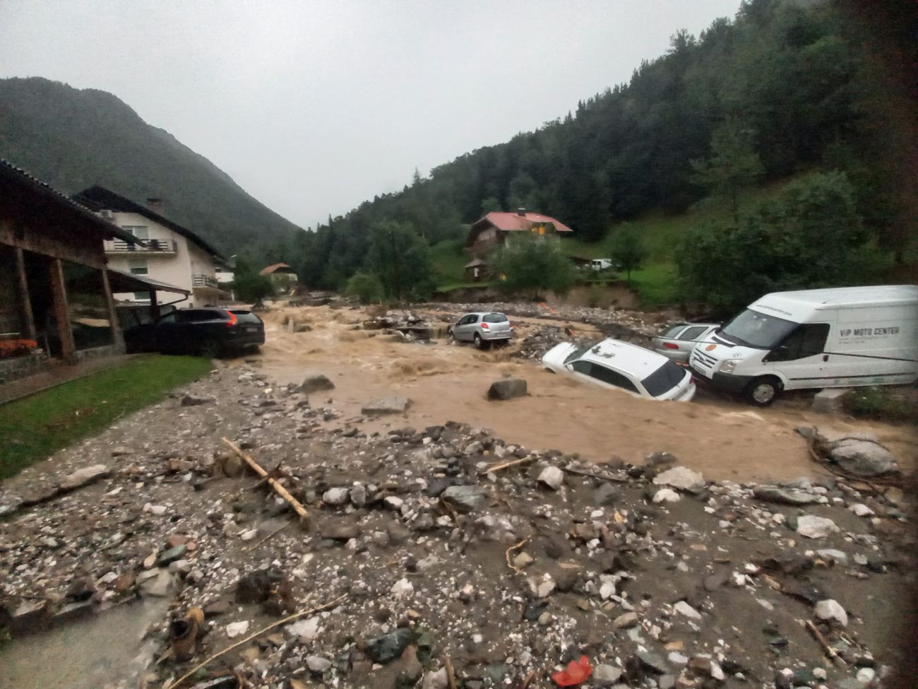 crna pri kamniku.jpg