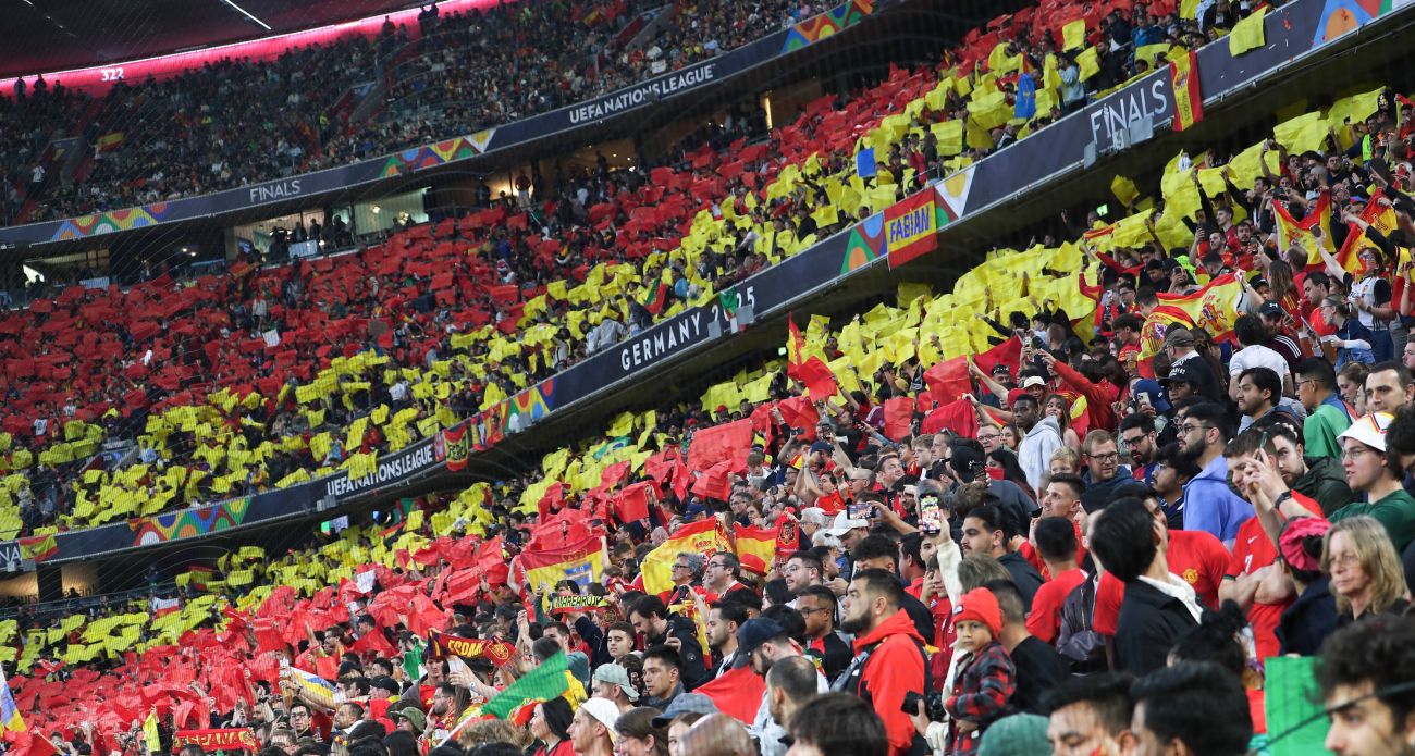 navijaci spanija liga narodov.jpg