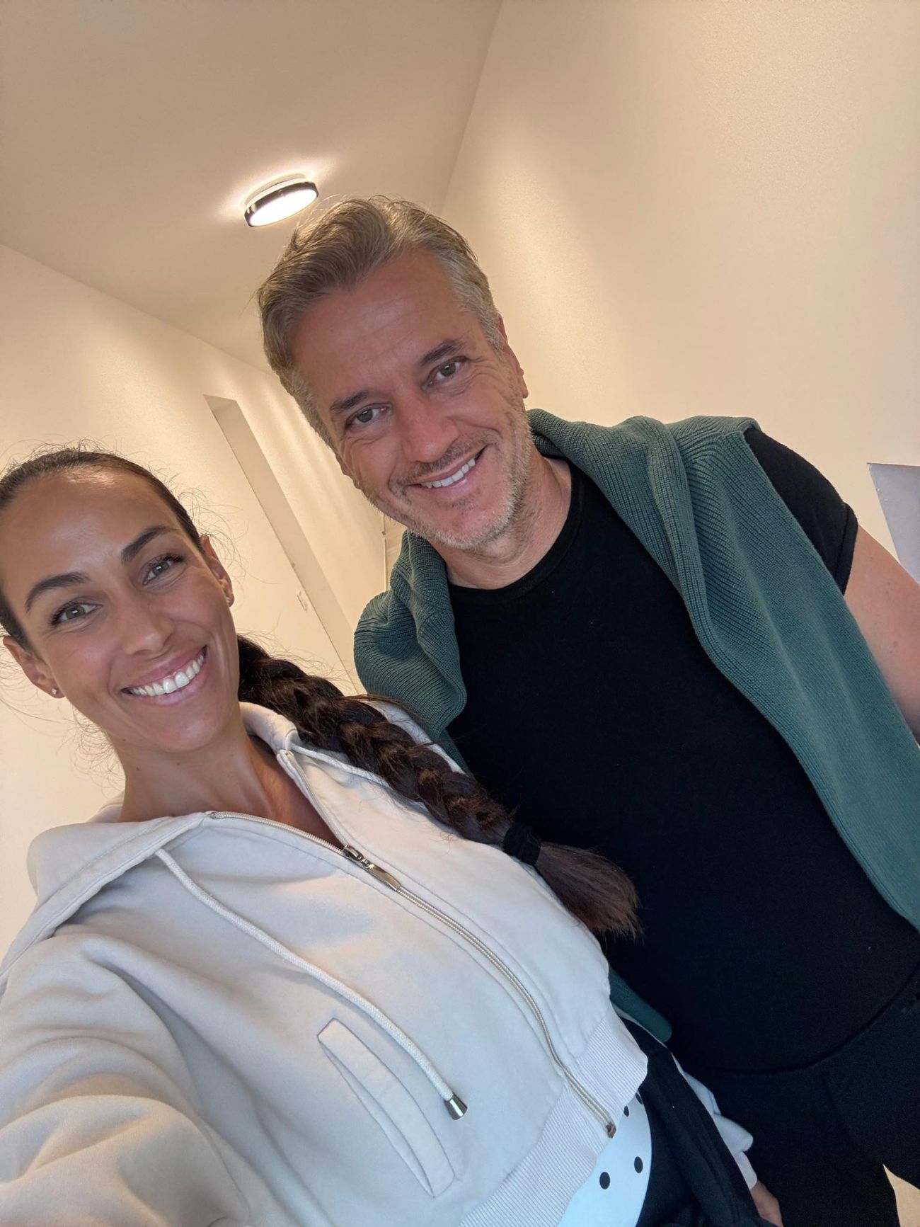 Premier Robert Golob in Tina Gaber