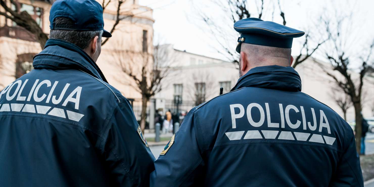 policija protest