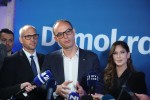 DEMOKRATI ostrc logar irgl Primoz Lavre.jpg