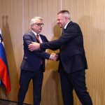 93a50da7f9452d89bdc68900f9d6fbf4