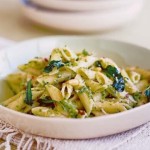 peresniki z brokolijevim pestom