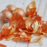 Čebulni olupki_Shutterstock