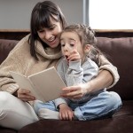 branje pravljic, otrok