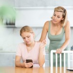 mama teži zaradi telefona