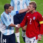 Diego Simenone in David Beckham na SP 2002