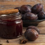jar-confiture-with-plums-around