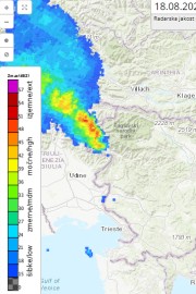 Predhodnica močnih neviht oplazila severozahod Slovenije